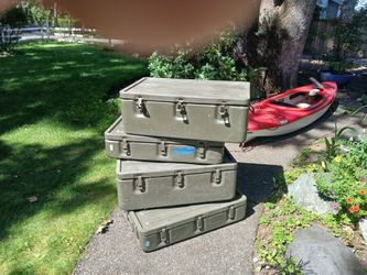 Military container