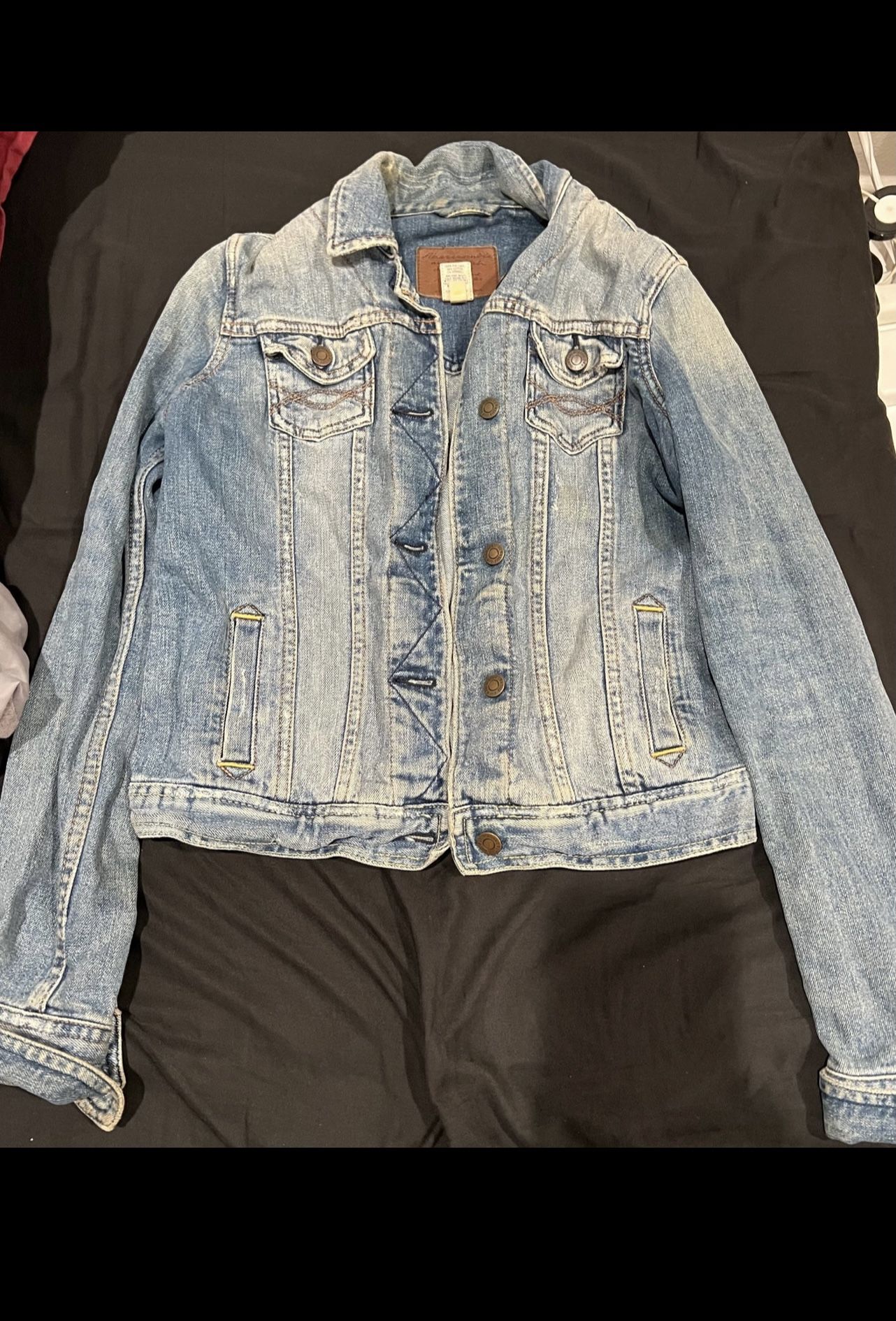 Abercrombie And Fitch Jean Jacket 