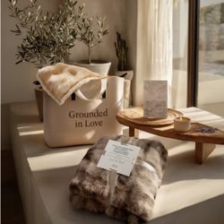 Luxury Ultra Soft Fleece waterproof blanket