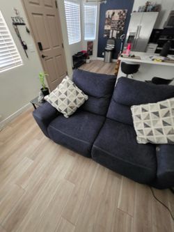 Couch set