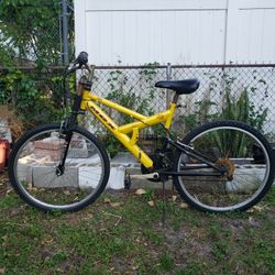 Mongoose MGX Yellow Bike