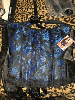 PLUS SIZE CORSET
