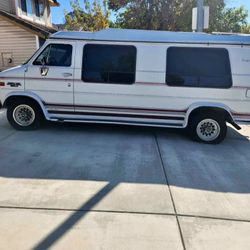 1992 Chevrolet Sport Van