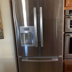 2011 Whirlpool Gold Refrigerator