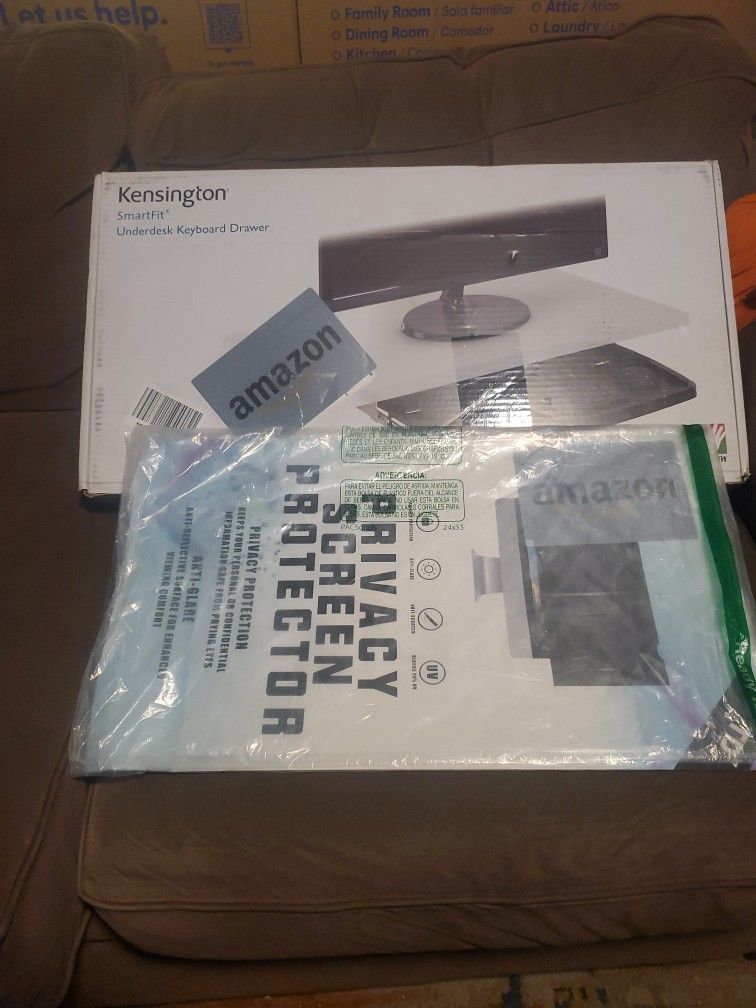 Bundle Privacy Screen And Keyboard Drawer