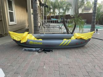 Hotmax 2-Person Inflatable Kayak w/ 1 Aluminum double paddle & 1 Pump