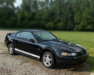 2002 Ford Mustang