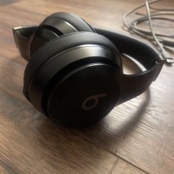 Beats Solo Pro 4’s