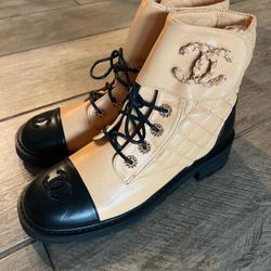 New in the box women’s designer boots euro 37 US size 6