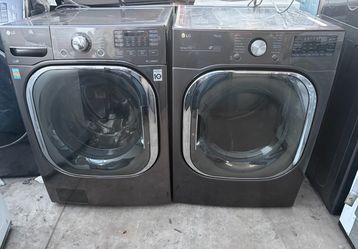 LG. WASHER AND GAS DRYER