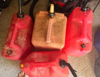 20 Gallons of gasoline in jugs. 15 fresh and 5 old premix. Take it all or nothing for 45, jugs included but no tips