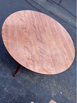 Ethan Allen Solid Maple Oval Dining Table Set w/ 4 Chairs & Leaf
