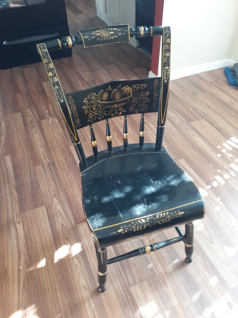 Antique/Vintage Decorative Chair