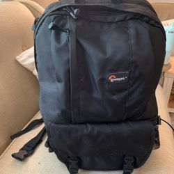 Lowepro Camera Laptop Backpack - Excellent Condition