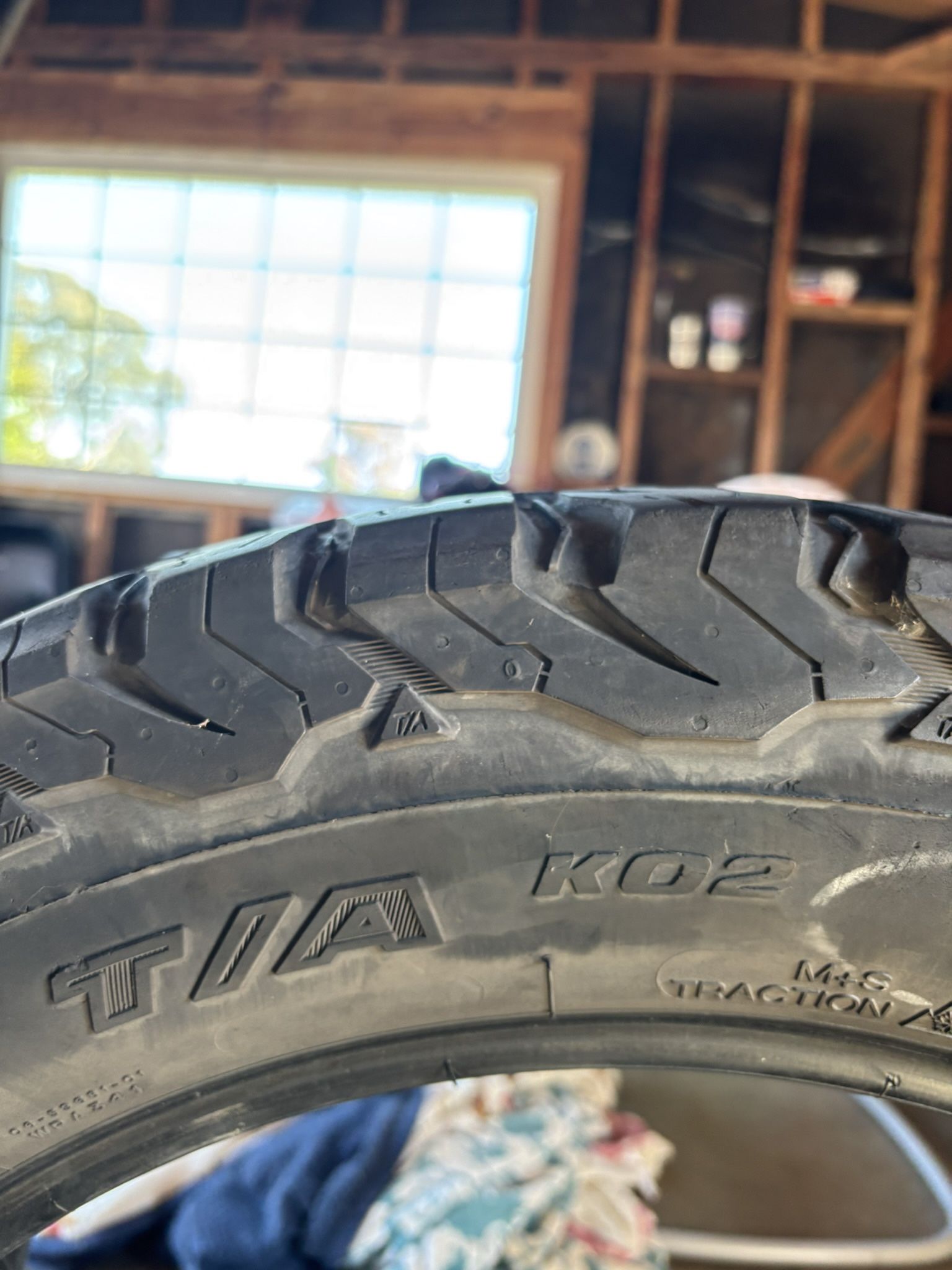 Used tires 275/55R20
