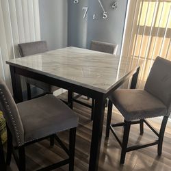 Dinning Set 