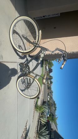 Women’s Nirve Island Flower Bike