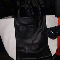 Kenneth Cole Big Tote