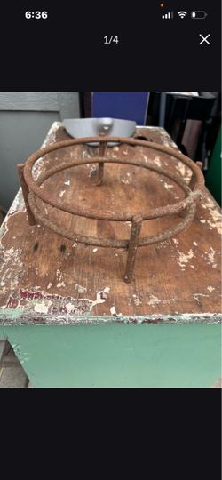 Antique Cast Iron Trivet Ring Stand