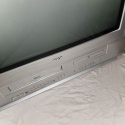 RCA TruFlat 27” Flat Screen CRT