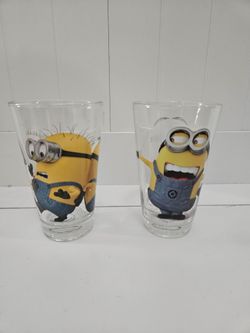 Minions Despicable Me Glasses Set of 2