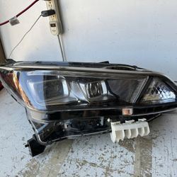 Nissan Leaf Right Headlight Oem