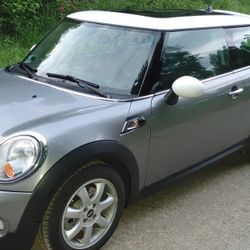 🔥💥 2009 MINI Cooper S Turbo – BRAND NEW TURBO BOOST LIKE GTI RIVALS, 90K LOW MILES THRILL RIDE OUTPACING ABARTH FUN, LOADED HOT HATCH