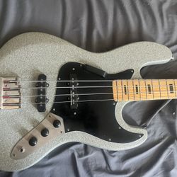 Vintage Jazz Bass Short Scale 