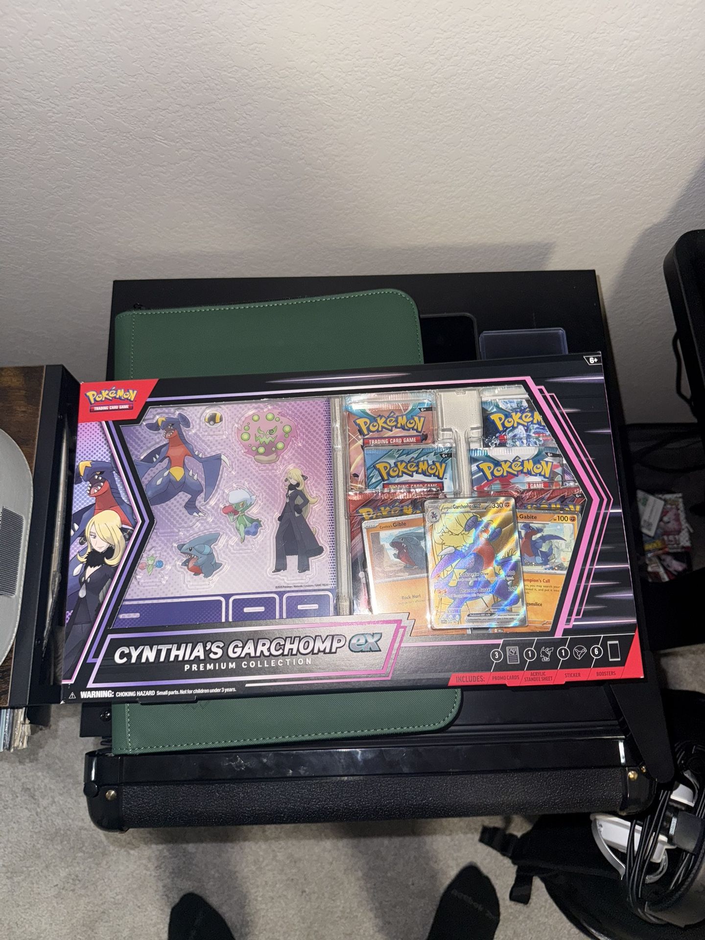Pokemon Cards Cynthia’s Garchomp EX Premium Collection