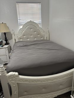 Full size princess bed set with mattress