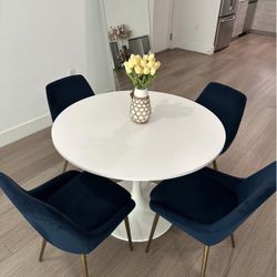 Docksta Dining Table