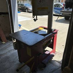 Versicut Bandsaw Like Rollinsaw Vertical Metal Bandsaw
