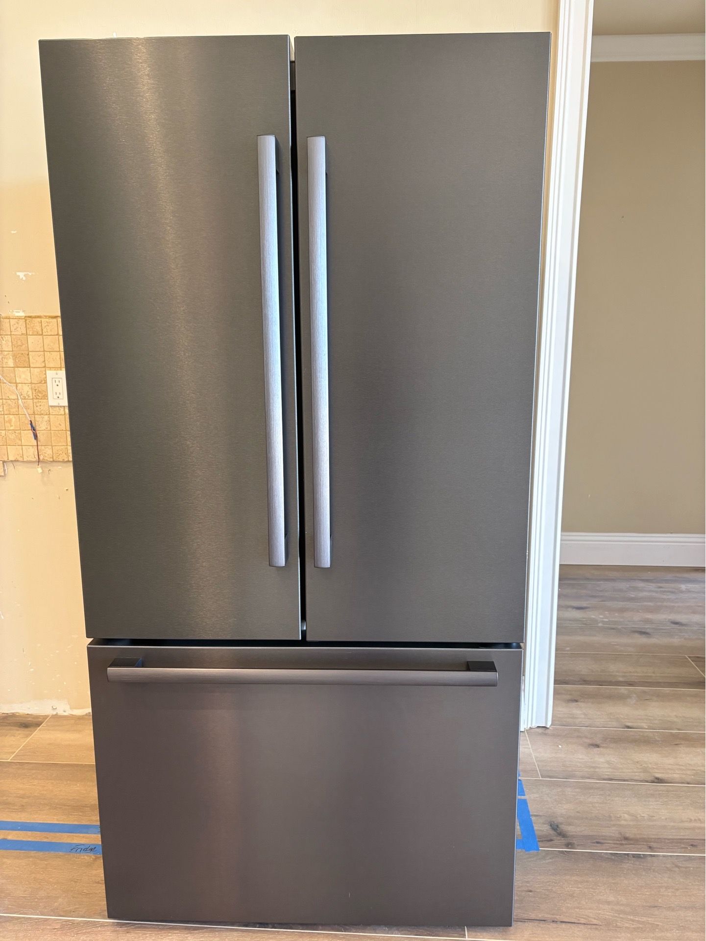 Bosch Black stainless steel refrigerator