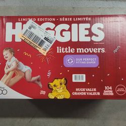 Brand New Huggies Little Movers Baby Disposible Diapers Size 5 104 Counts