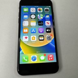 Apple iPhone 8 (256Gb)