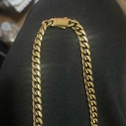 Jaxxon Gold Chain 