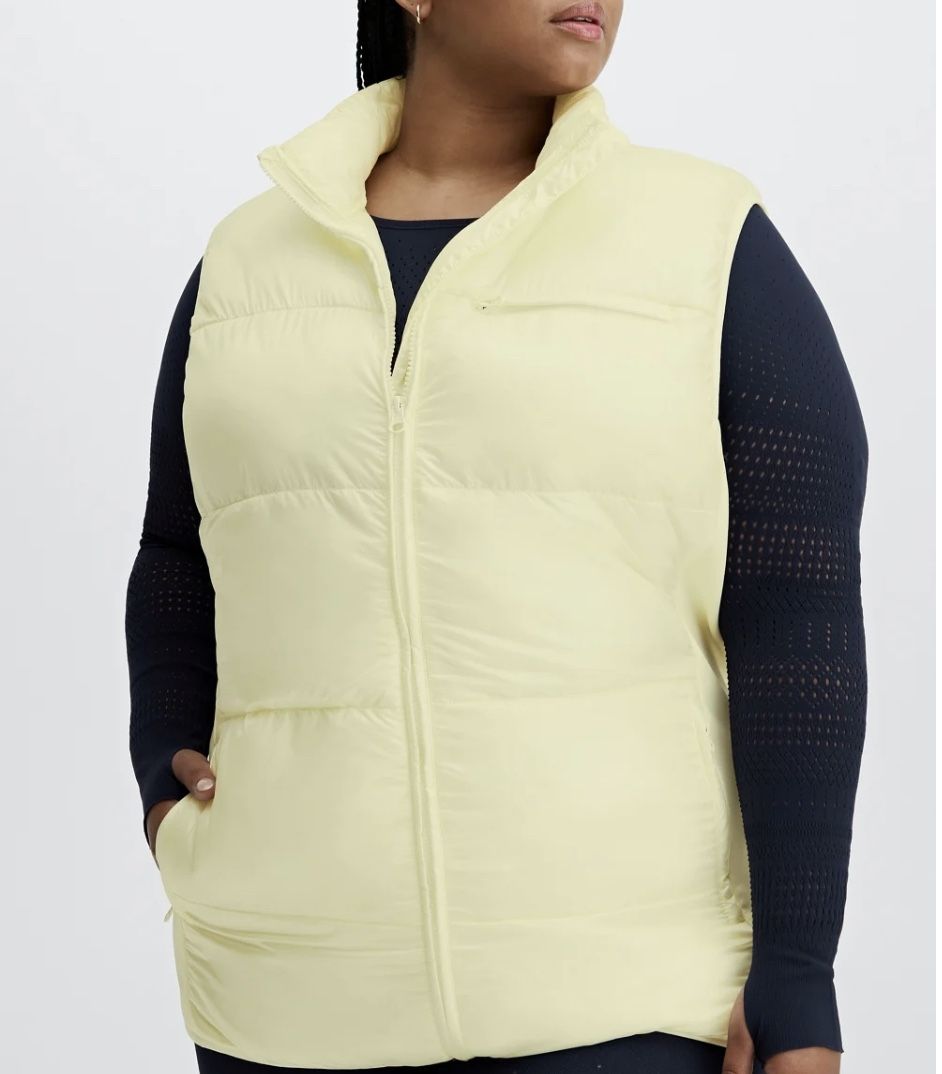 Fabletics Packable Pastel Yellow Puffer Vest size 2X