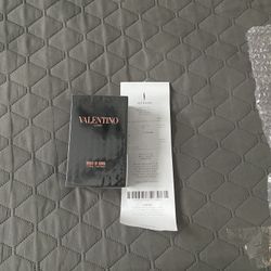 1 Of 1 Brand New Valentino Uomo born in Roma Coral Fantasy Eau De toilette. 100 ml/ 3.4 fl oz