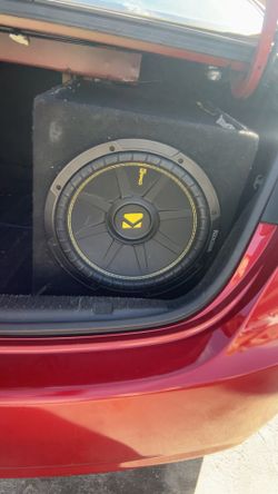 12 Inch Comp Kicker Subwoofer W/ Enclosed Box