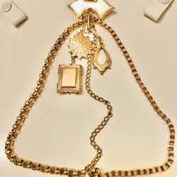 Antique Goldtone Brooch (collectible )