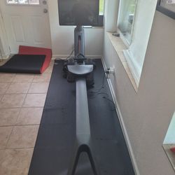 Peloton Rower