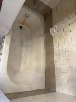 Reglaze bathtub