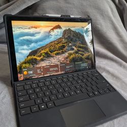 Surface Pro 7 with Keyboard and Stylus