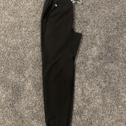 Mens Figs Joggers  Size Small  Color: black