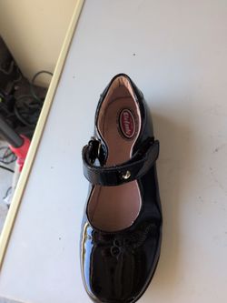 Zapato escolar para niña