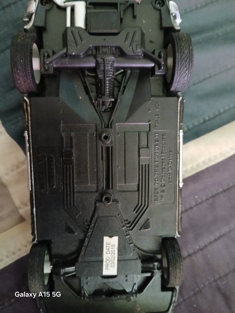 Model Back to The Future Car