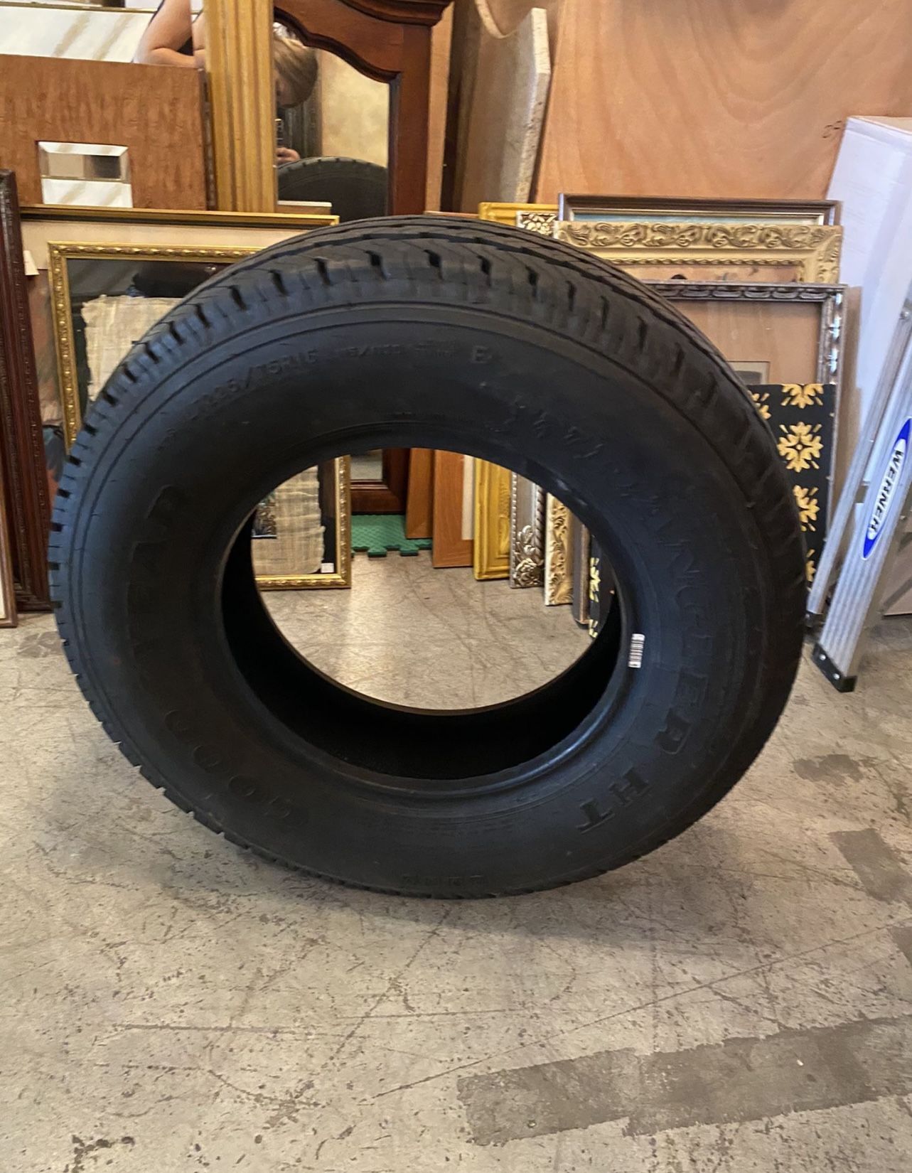 GoodYear Wrangler HT LT225/76R16