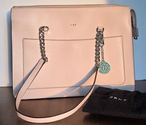 New DKNY Baby Pink Purse