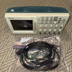 TDS 2014 Digital Oscilloscope 100Mhz