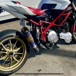 2010 Ducati Streetfighter 1098